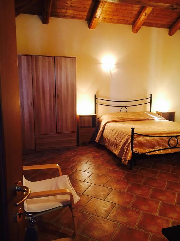 Agriturismo 'D Raine Montelupo Albese Eksteriør bilde